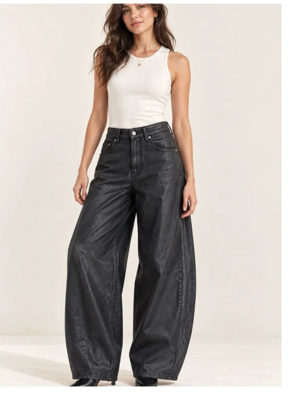 NWT Levi’s Premium Super Baggy Barrel Coated Black Jeans 26x30